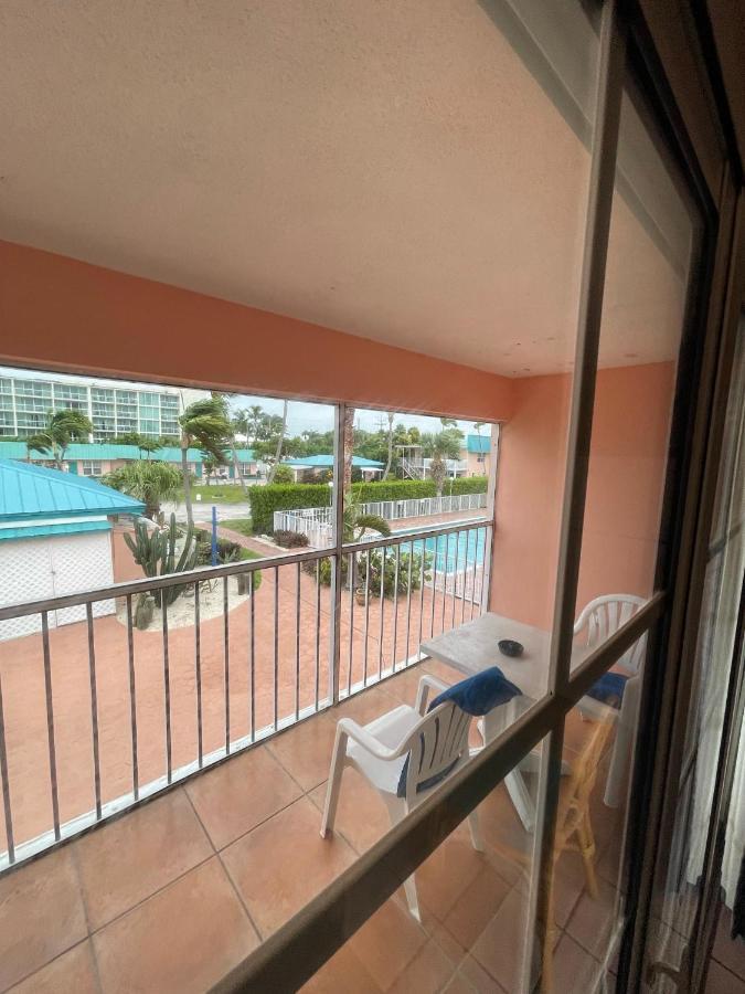 Breezy Palms Resort Исламорада Екстериор снимка
