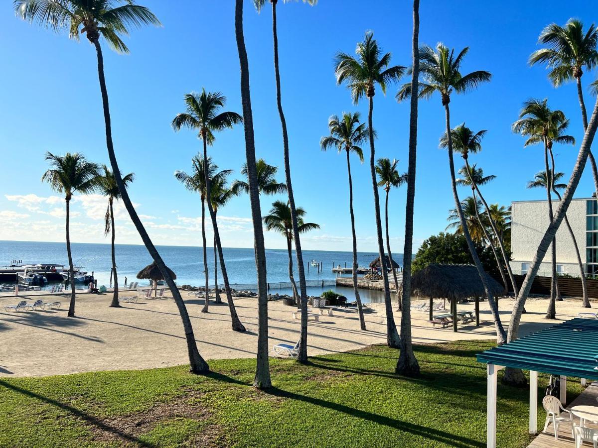 Breezy Palms Resort Исламорада Екстериор снимка