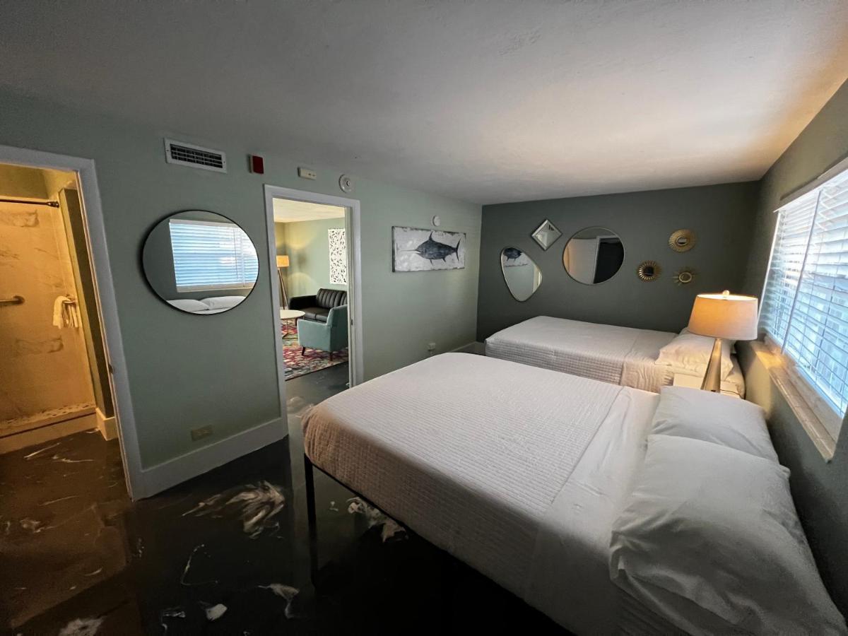 Breezy Palms Resort Исламорада Екстериор снимка